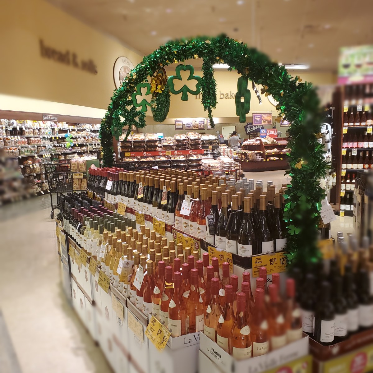 La Vieille Ferme at Local Wine Shop